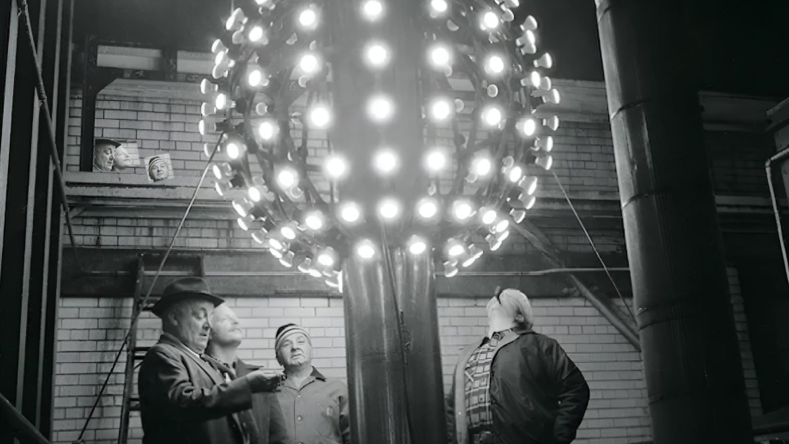 History Of The Times Square New Years Eve Ball Drop – History Enhanced