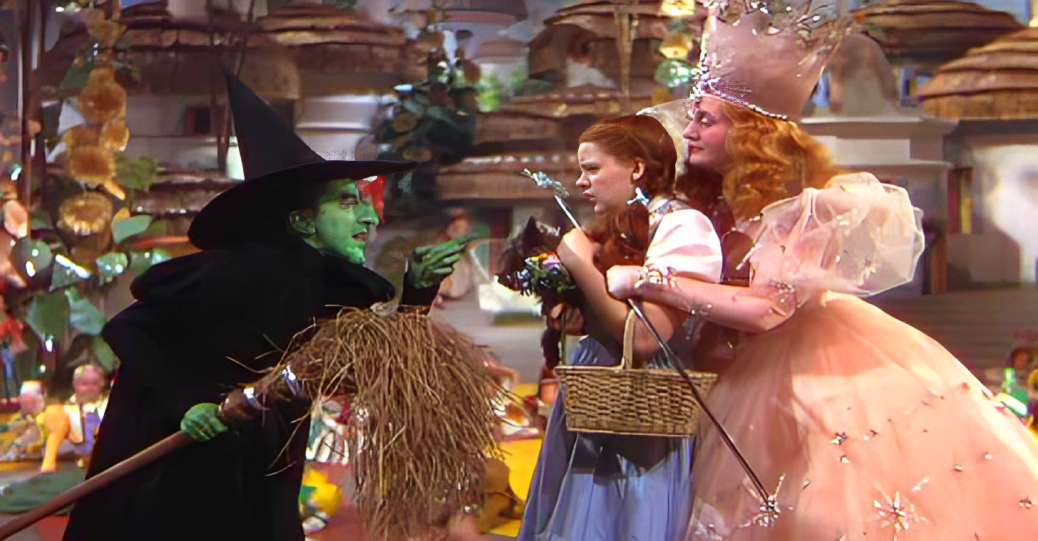 $500,000 for an Hourglass? Wizard of Oz Collectible Fetches a Pretty ...