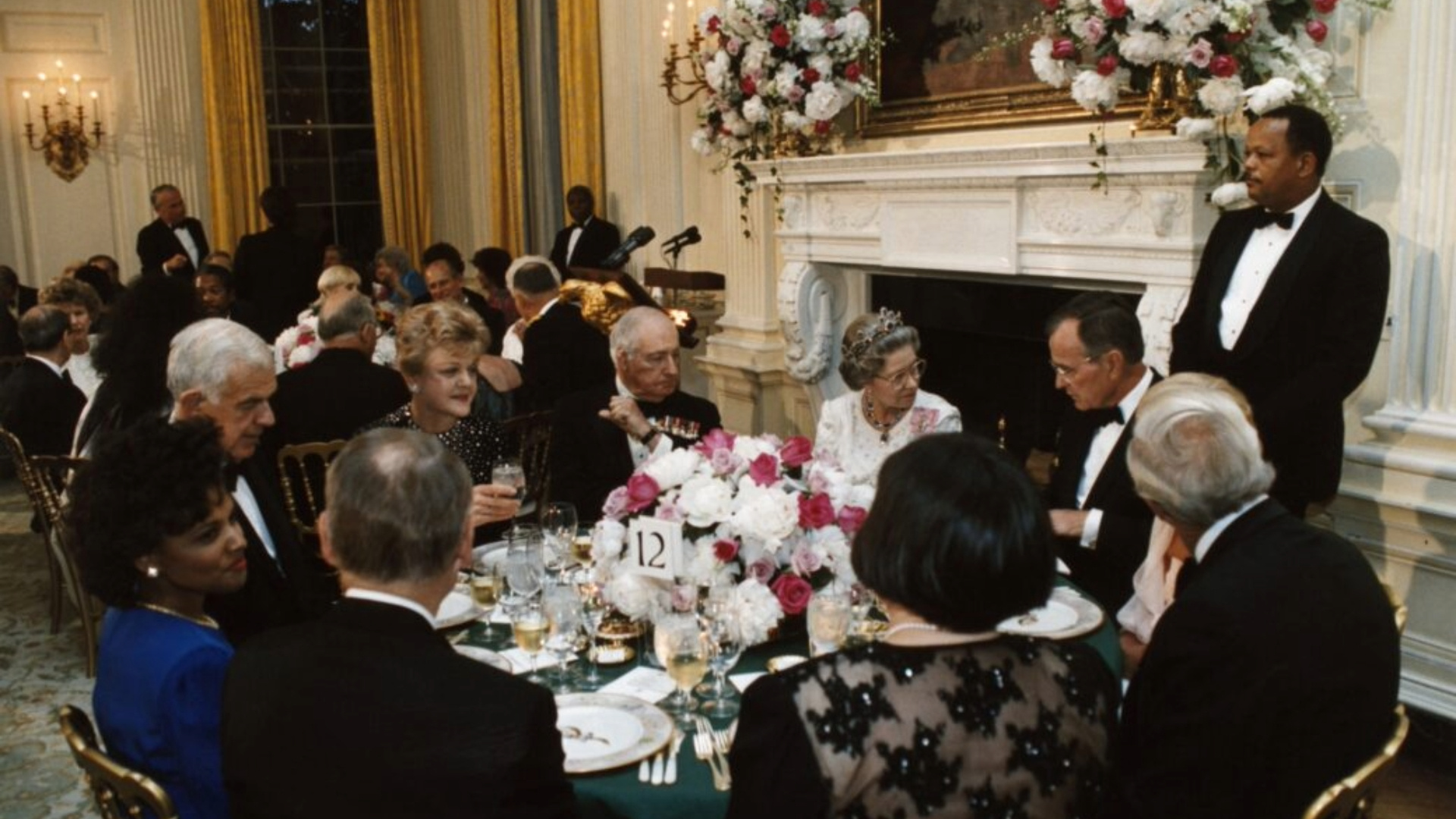 Biden’s State Dinner Guest List Includes Jeff Bezos, Clintons, and