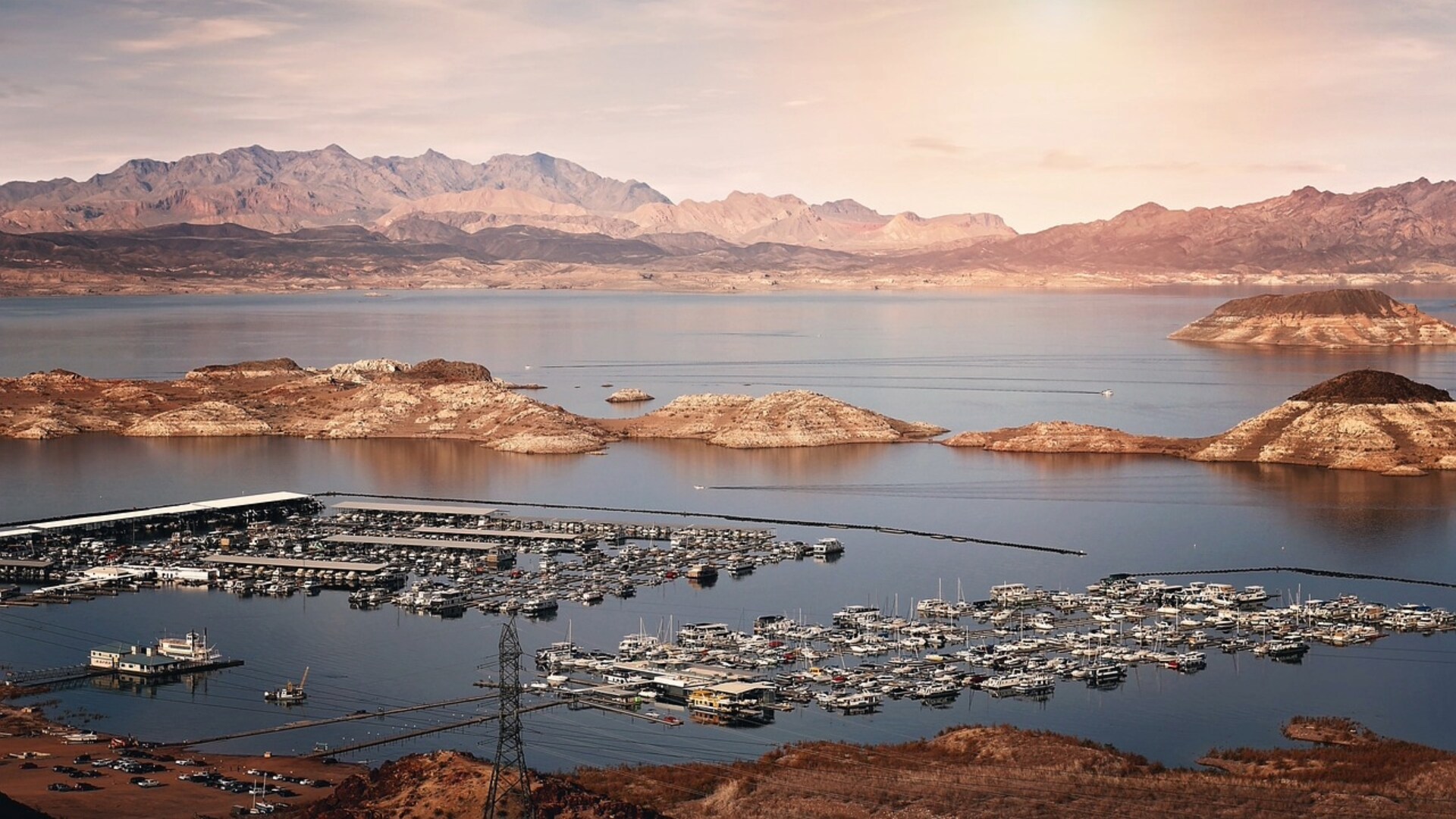 lake mead vandals 140 million year old rocks 1944348 - Uncovering the Truth: Vandalism Incidents at Lake Mead